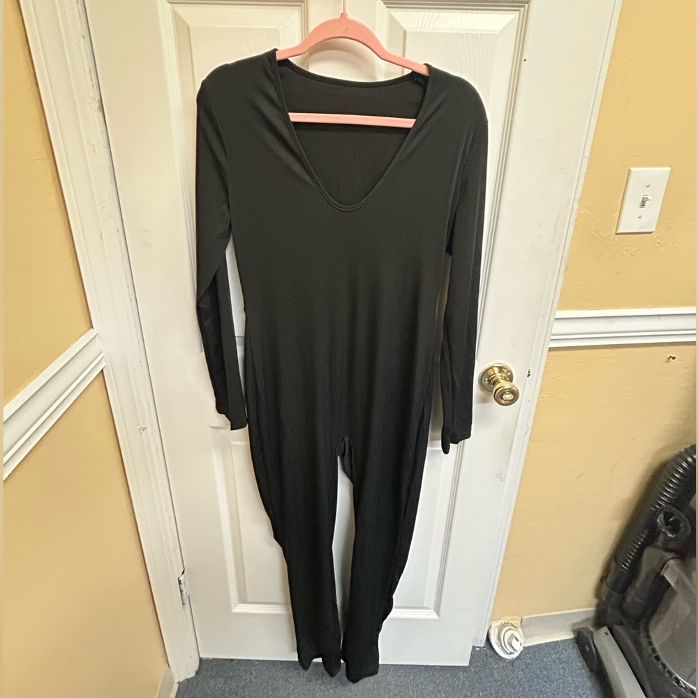 SHEIN Black Ribbed Fabric